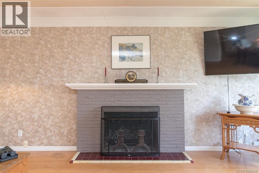 368 Gorge Rd W - 17