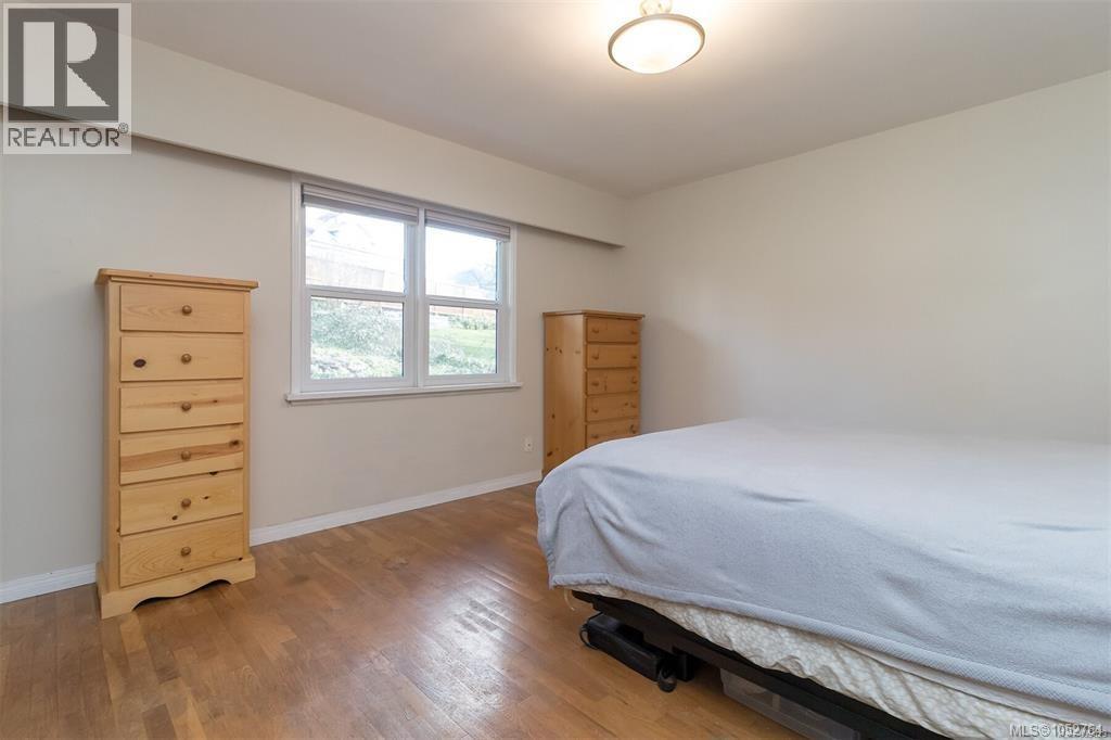 368 Gorge Rd W - 24