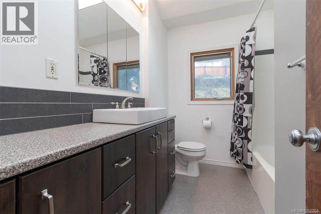368 Gorge Rd W - 26