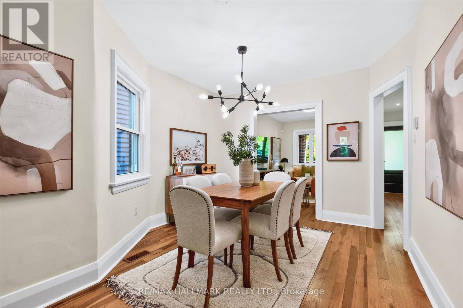 384A Montrose Avenue, Toronto, ON photo 7