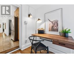 384a Montrose Avenue, Toronto, ON M6G3H1 Photo 11