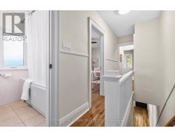 384a Montrose Avenue, Toronto, ON M6G3H1 Photo 12