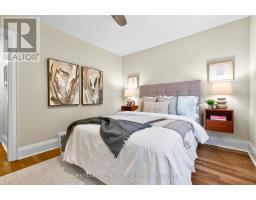 384a Montrose Avenue, Toronto, ON M6G3H1 Photo 14
