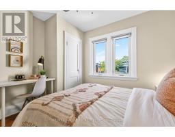 384a Montrose Avenue, Toronto, ON M6G3H1 Photo 18