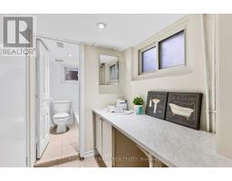 384a Montrose Avenue, Toronto, ON M6G3H1 Photo 26