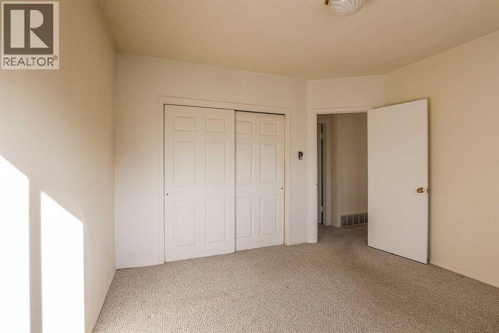 77 9 Street NE, Medicine Hat — photo 14
