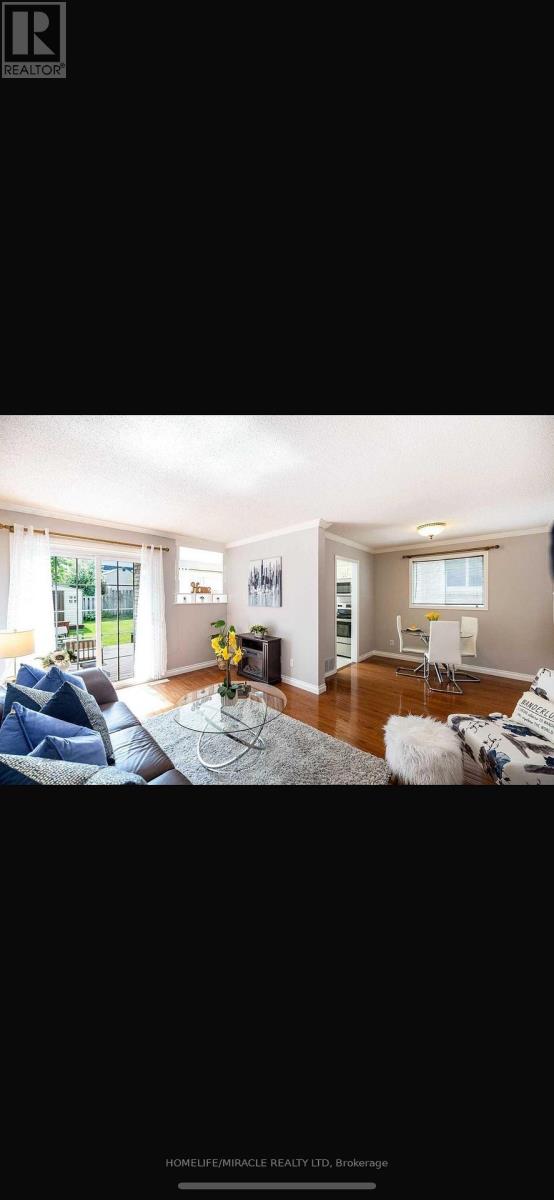 198 Lichen Crescent, Oshawa, ON photo 3