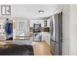 562 Bayview Drive, Whitewater Region, ON K0J2L0 Photo 11