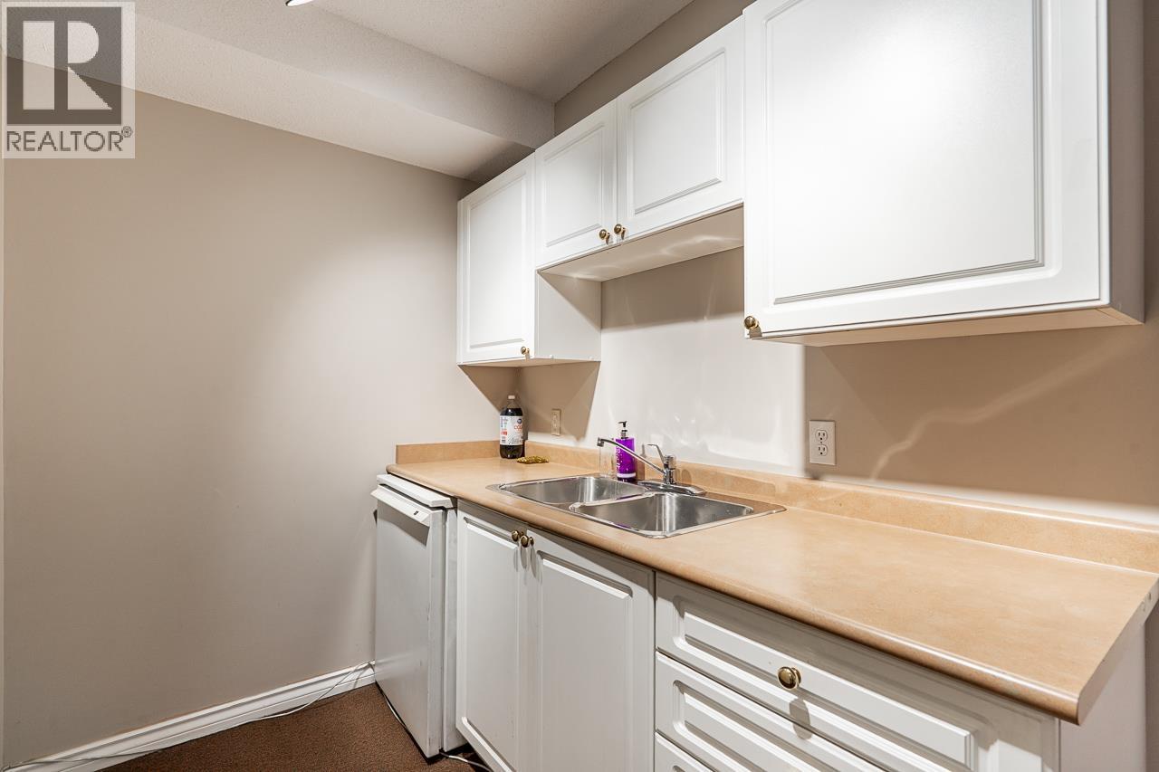 Photo of 301 221 ELEVENTH STREET 33
