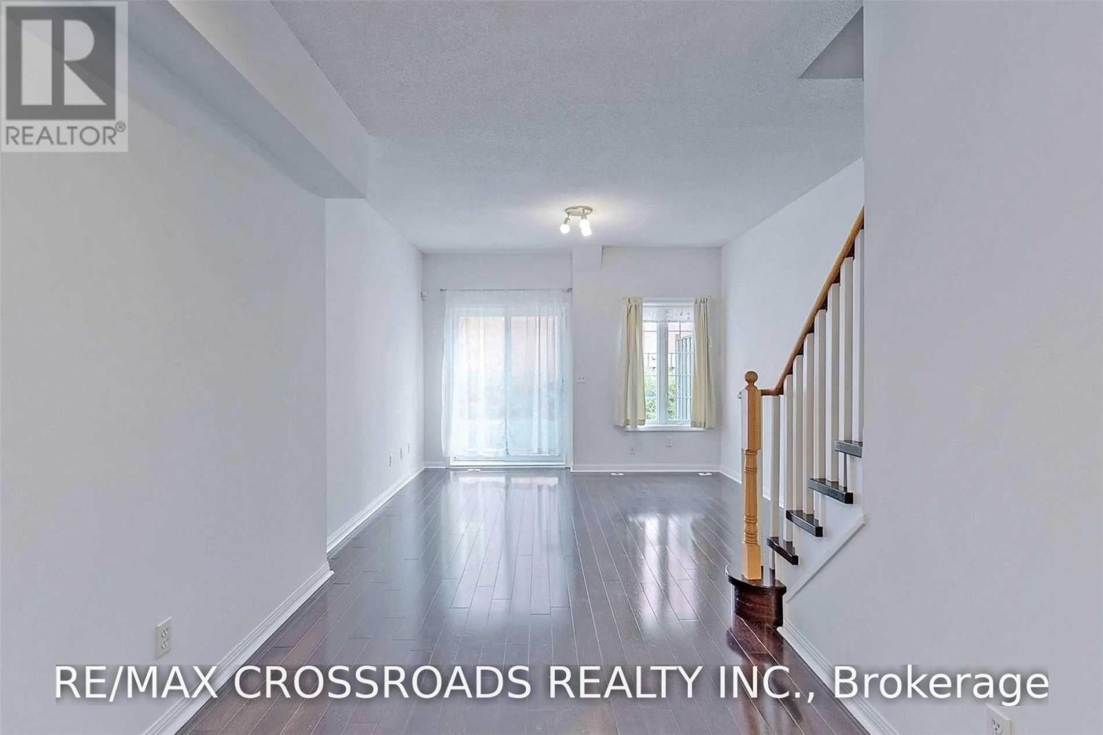 #9 22 ST MORITZ WAY - 12