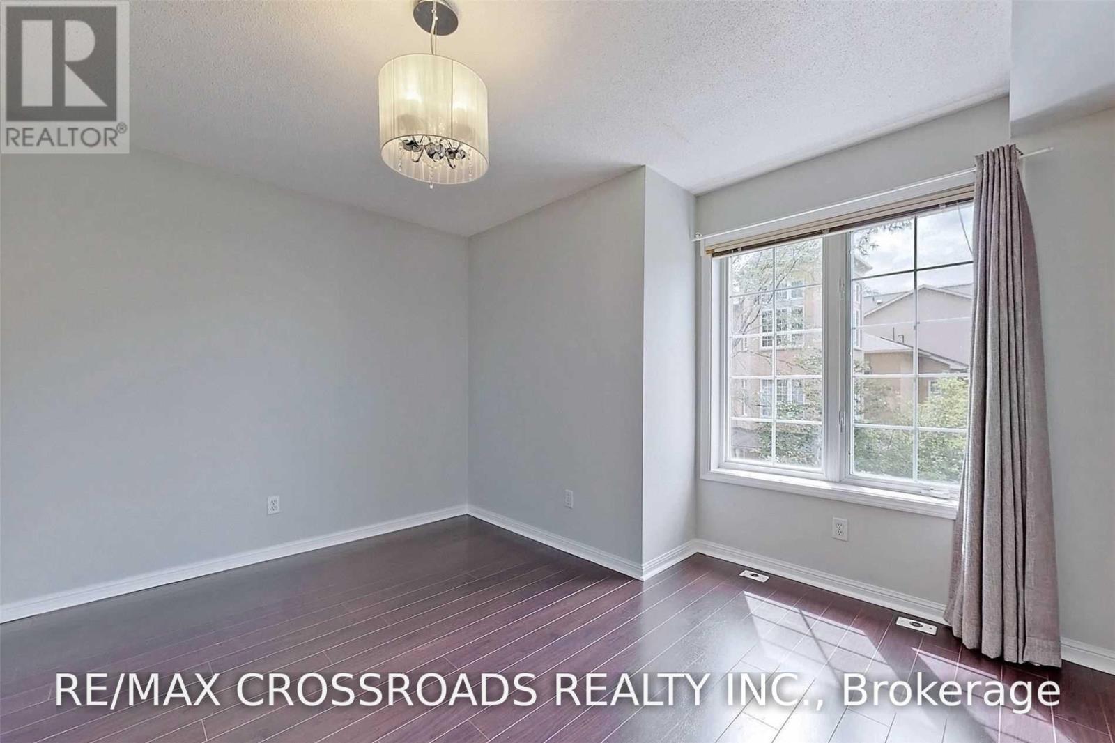 9- 22 St Moritz Way, Markham, ON photo 13