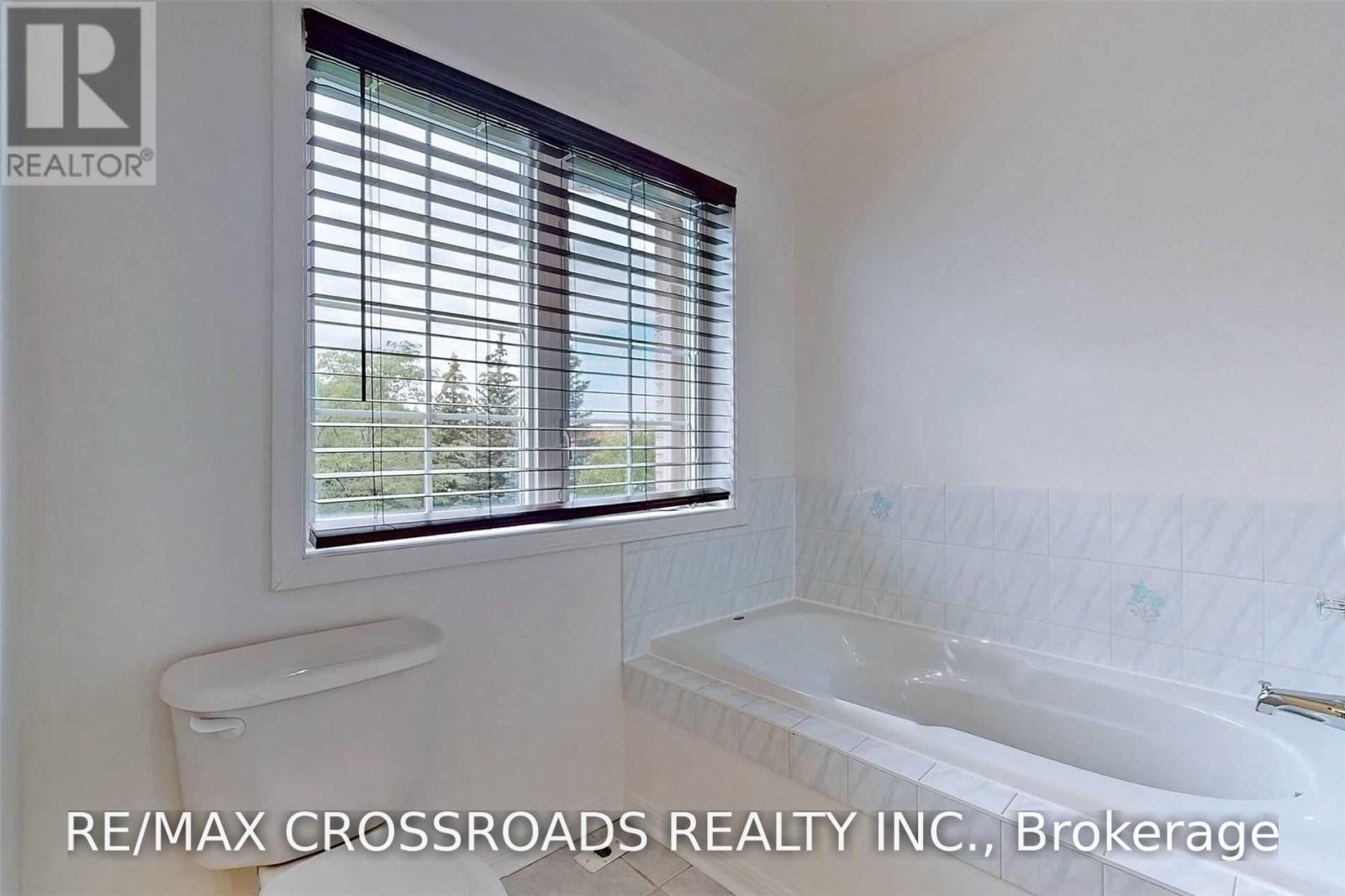 #9 22 ST MORITZ WAY - 25