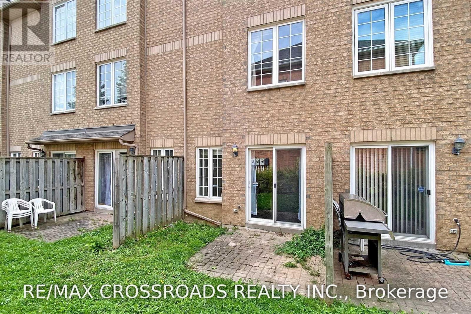 #9 22 ST MORITZ WAY - 32