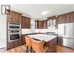 Laundry room - 63 Wood Crescent, Essa, ON L3W0M5 Photo 8