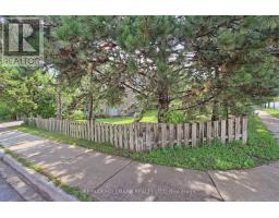 339 Neal Drive, Richmond Hill, ON L4C3L3 Photo 37
