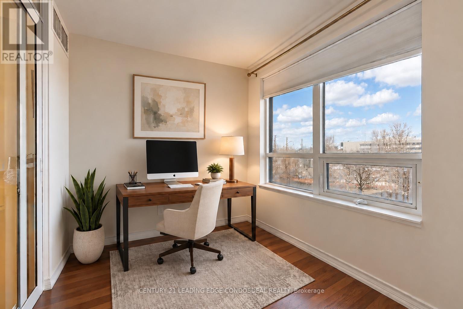 301- 9235 Jane Street, Vaughan, ON photo 8