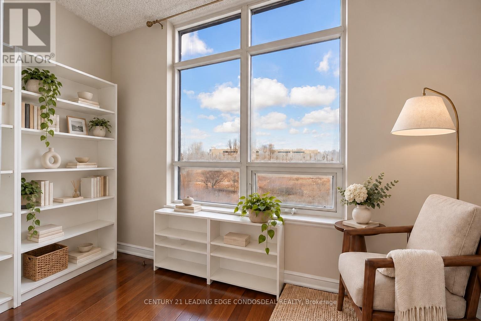 301- 9235 Jane Street, Vaughan, ON photo 9