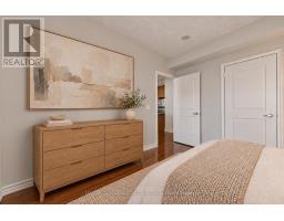 301 - 9235 Jane Street, Vaughan, ON L6A0J8 Photo 7