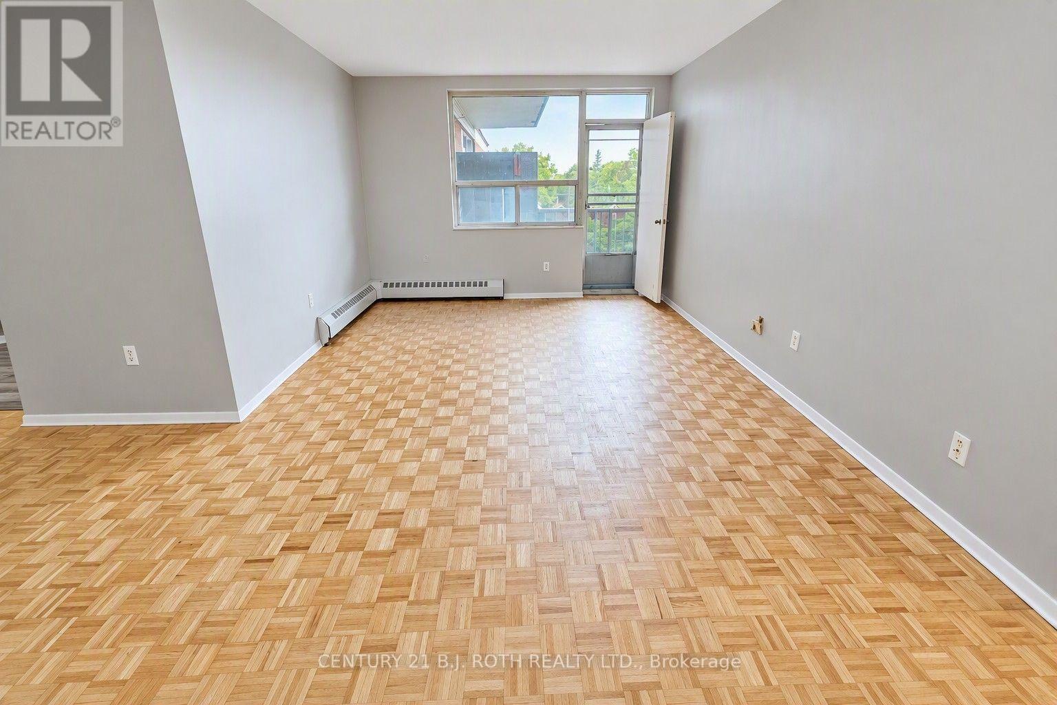 405-90 Holgate Street, Barrie photo 6