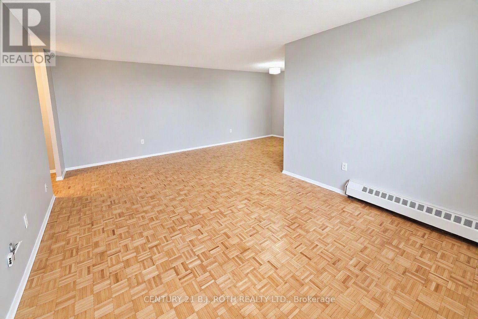 405-90 Holgate Street, Barrie photo 7