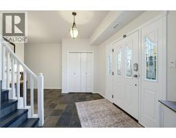 Bedroom - 1570 16 Avenue Se, Salmon Arm, BC V1E2M7 Photo 8