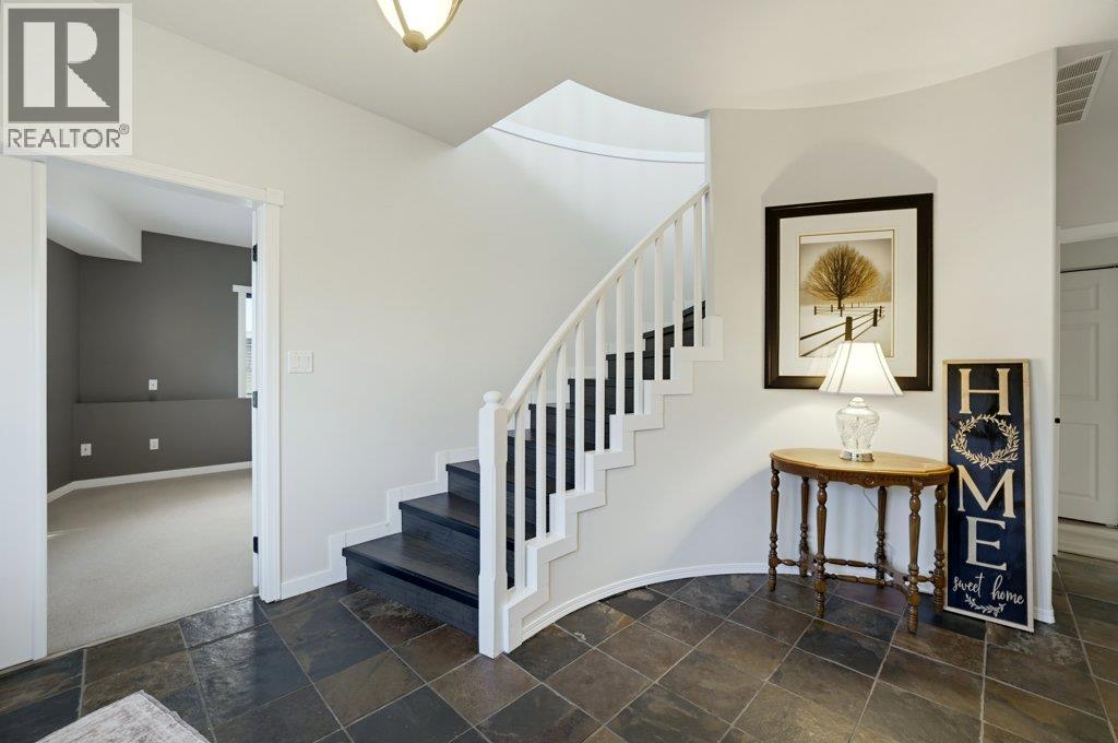 1570 16 Avenue SE - 23