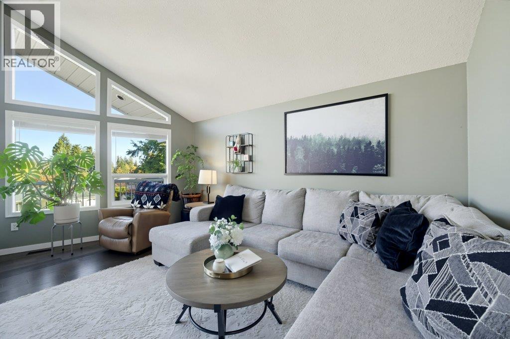 1570 16 Avenue SE - 32