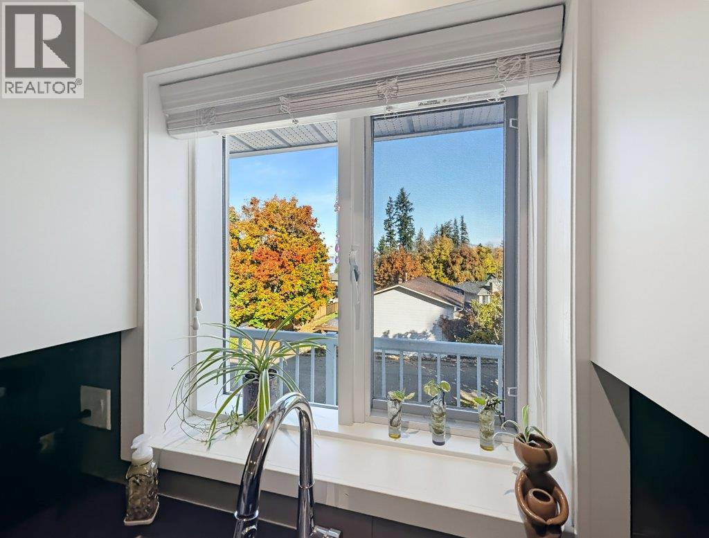 1570 16 Avenue SE - 40
