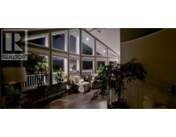 1570 16 Avenue Se, Salmon Arm, BC V1E2M7 Photo 27
