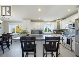 1570 16 Avenue Se, Salmon Arm, BC V1E2M7 Photo 36