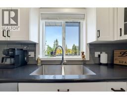 1570 16 Avenue Se, Salmon Arm, BC V1E2M7 Photo 39