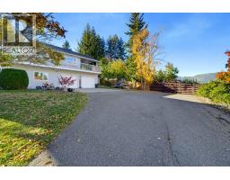 1570 16 Avenue Se, Salmon Arm, BC V1E2M7 Photo 71