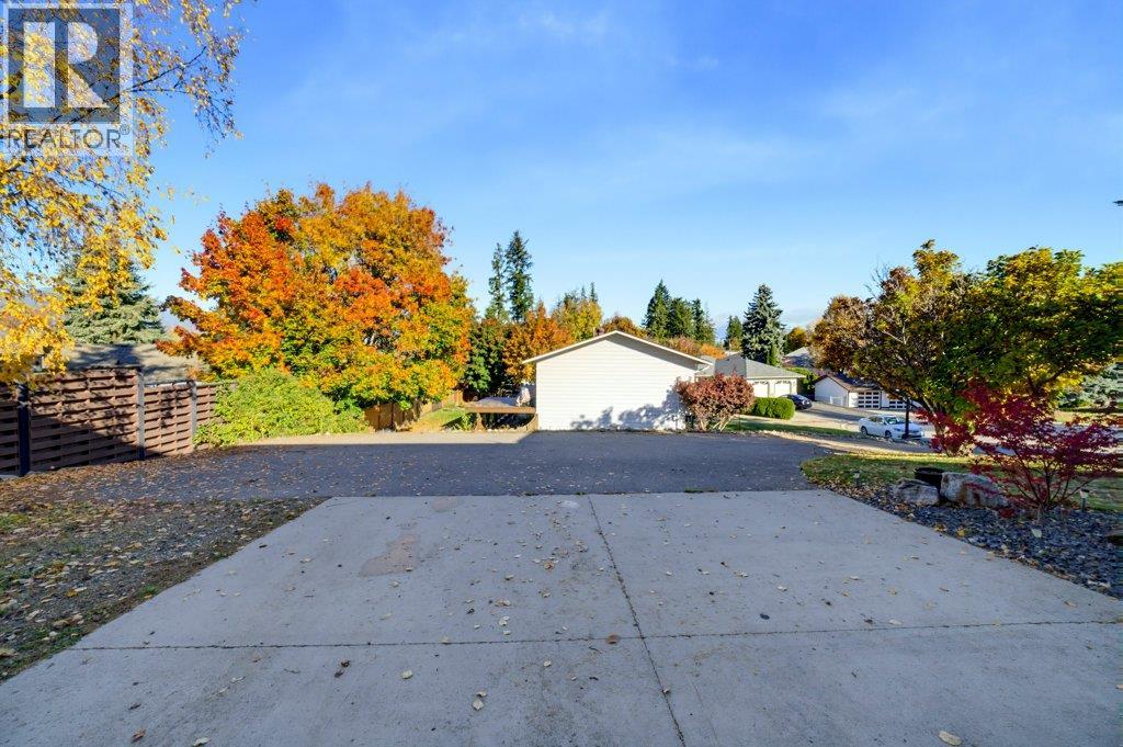 1570 16 Avenue SE - 78