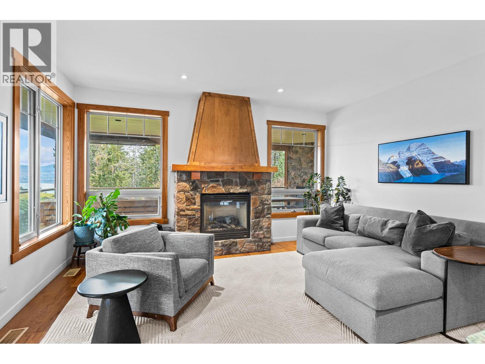 478 Okaview Road, Kelowna