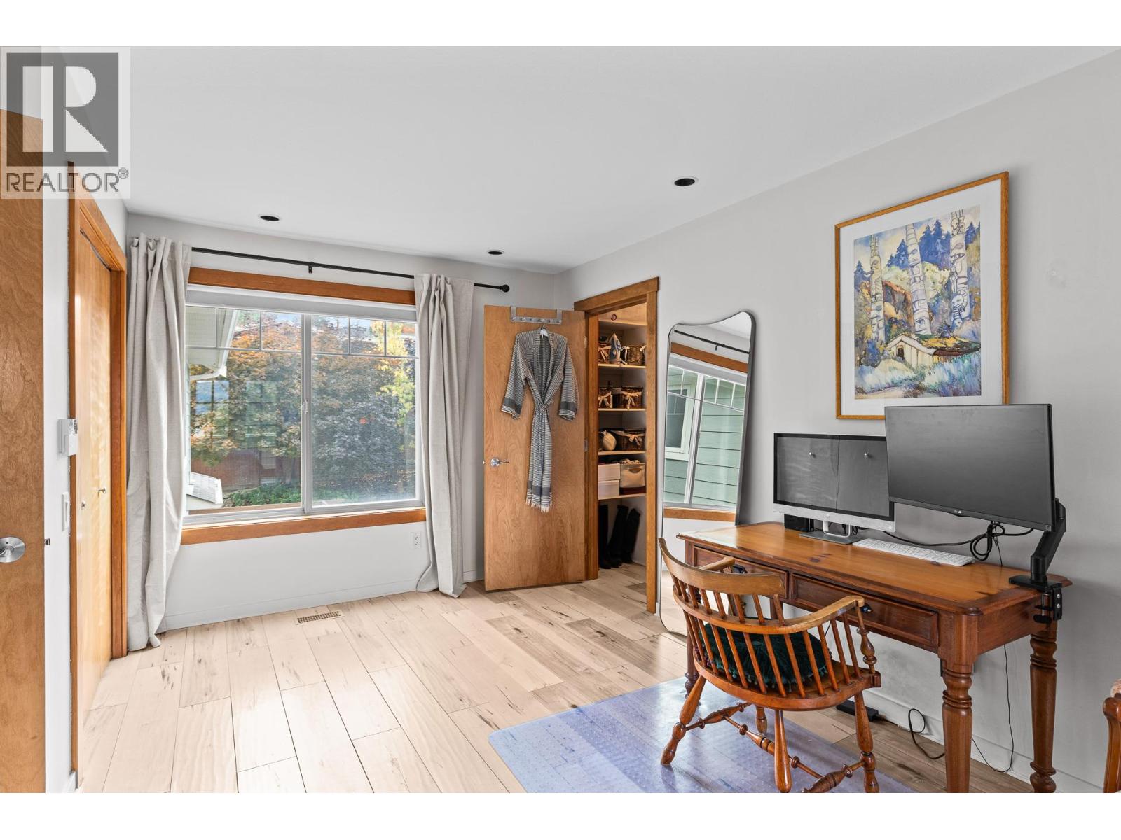 478 Okaview Road, Kelowna