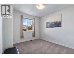 5766 Dallas Drive, Kamloops, BC V2C4X2 Photo 14