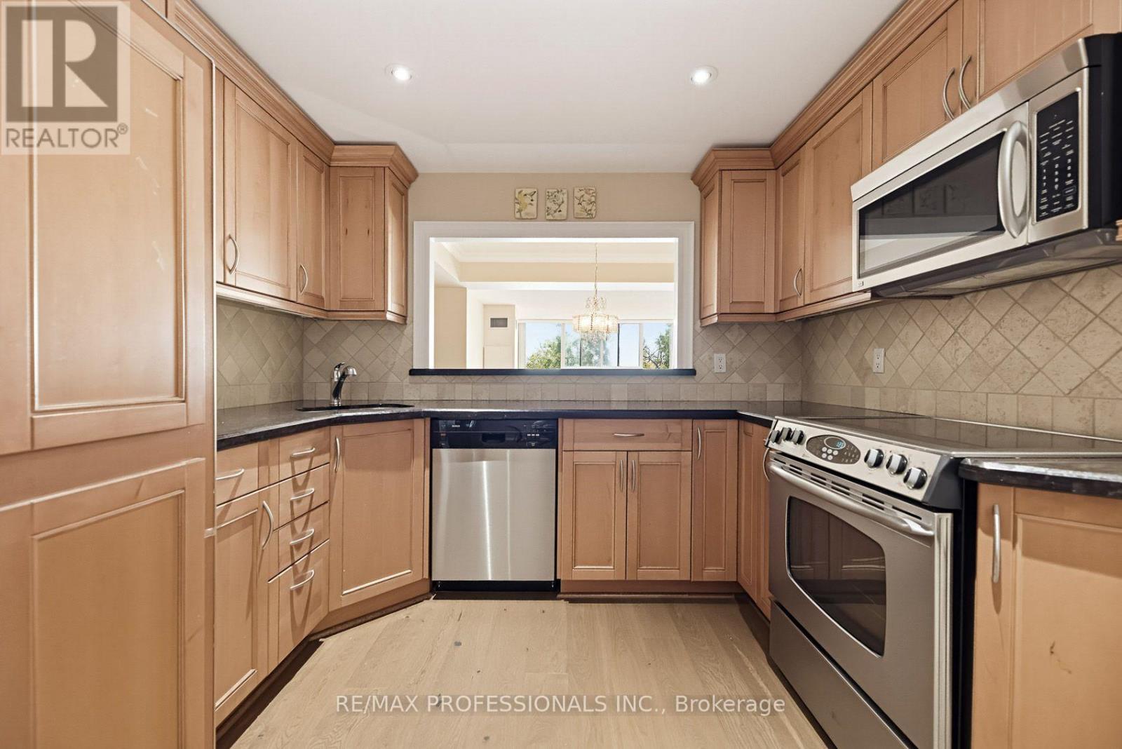 304- 1271 Walden Circle, Mississauga, ON photo 13