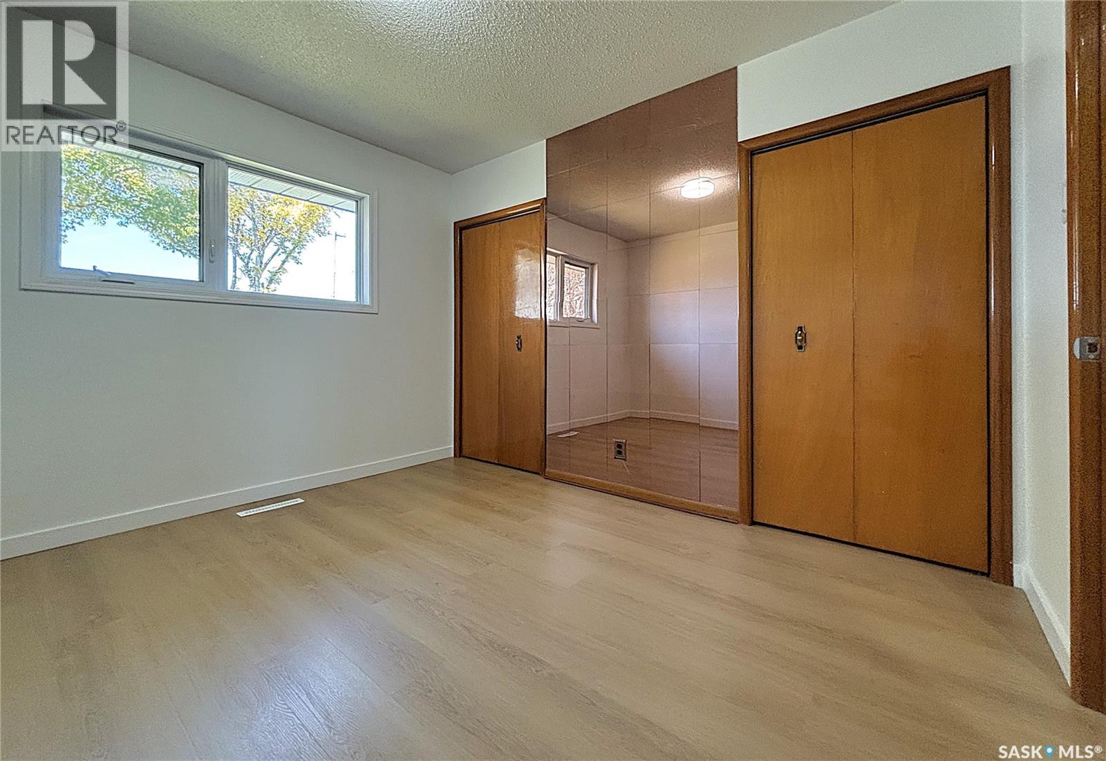 310 Vancouver AVENUE S, Saskatoon — photo 12