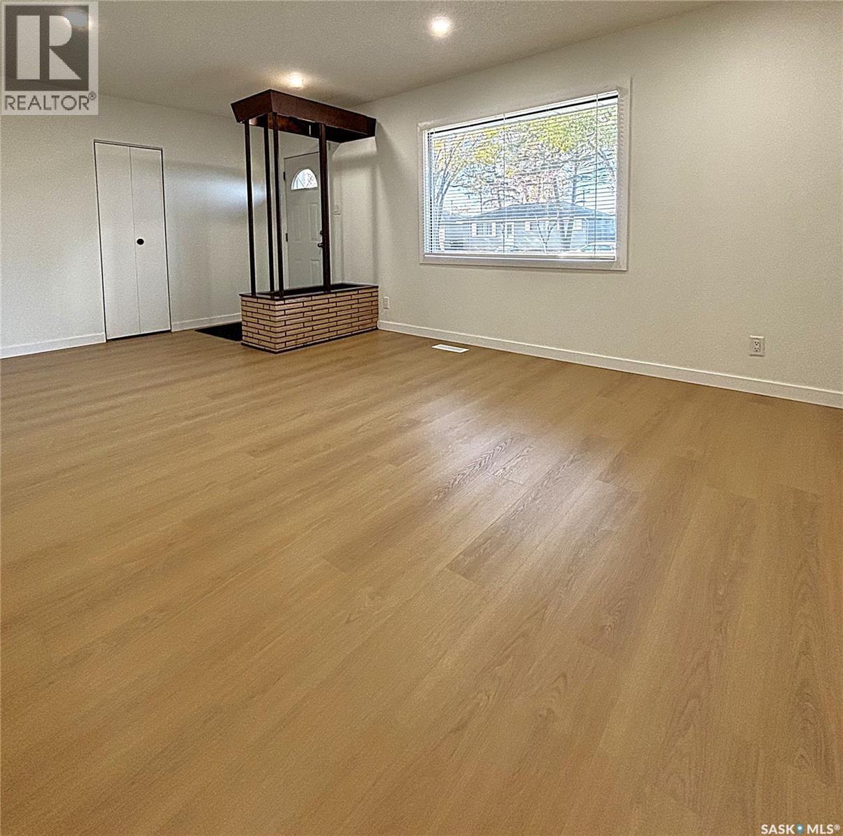 310 Vancouver AVENUE S, Saskatoon — photo 4