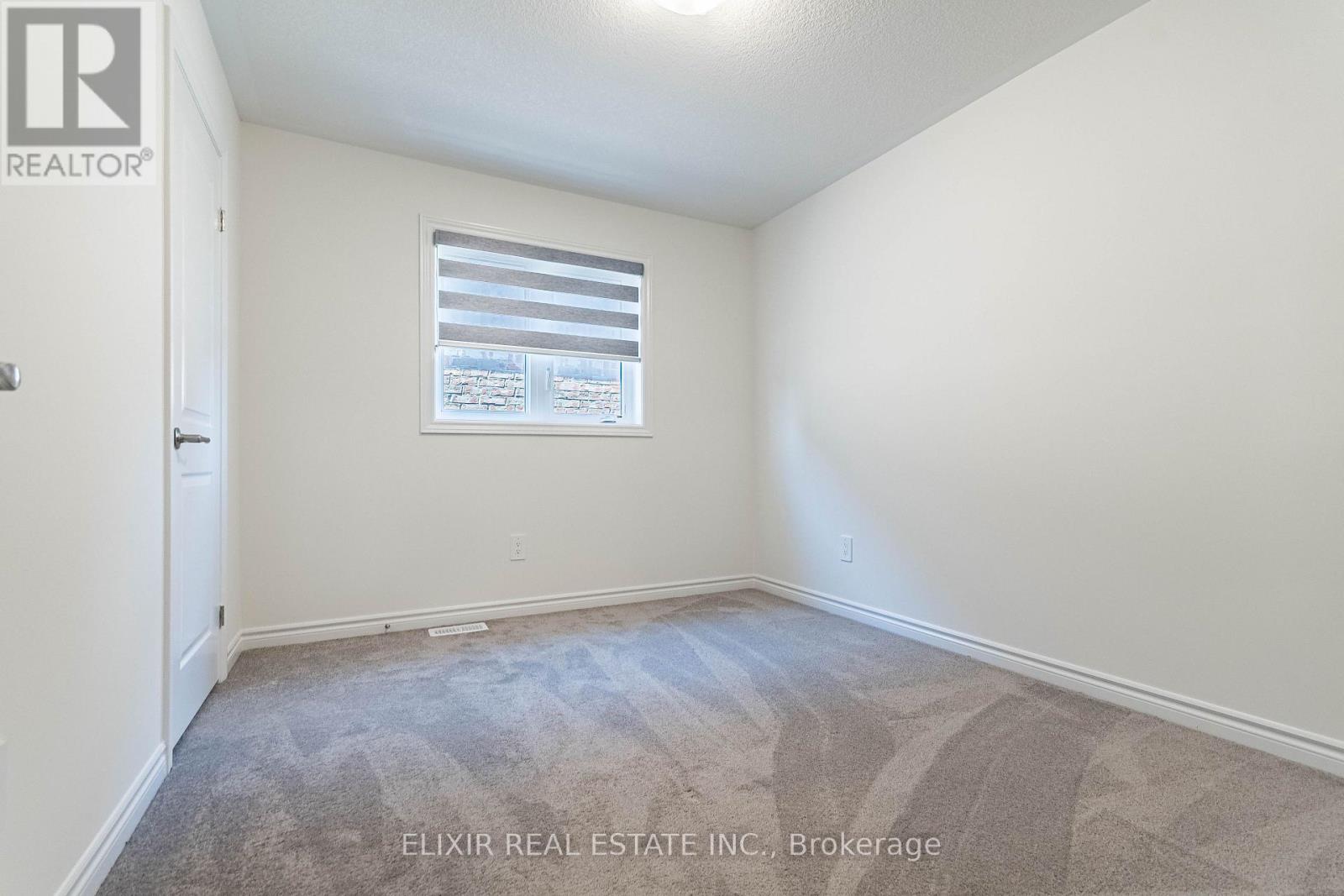 11 Brewis Street, Brant, ON photo 32