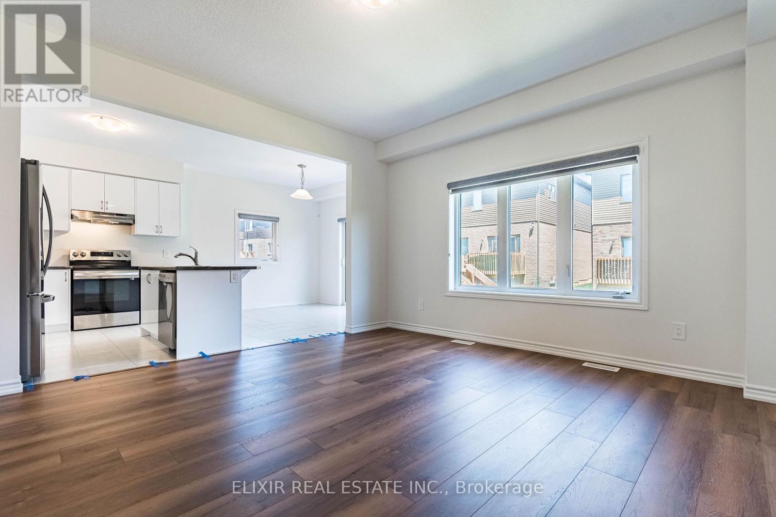 11 Brewis Street, Brant, ON photo 9