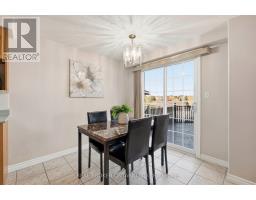 Bathroom - 26 Castlebury Drive, Guelph, ON N1K1X2 Photo 9