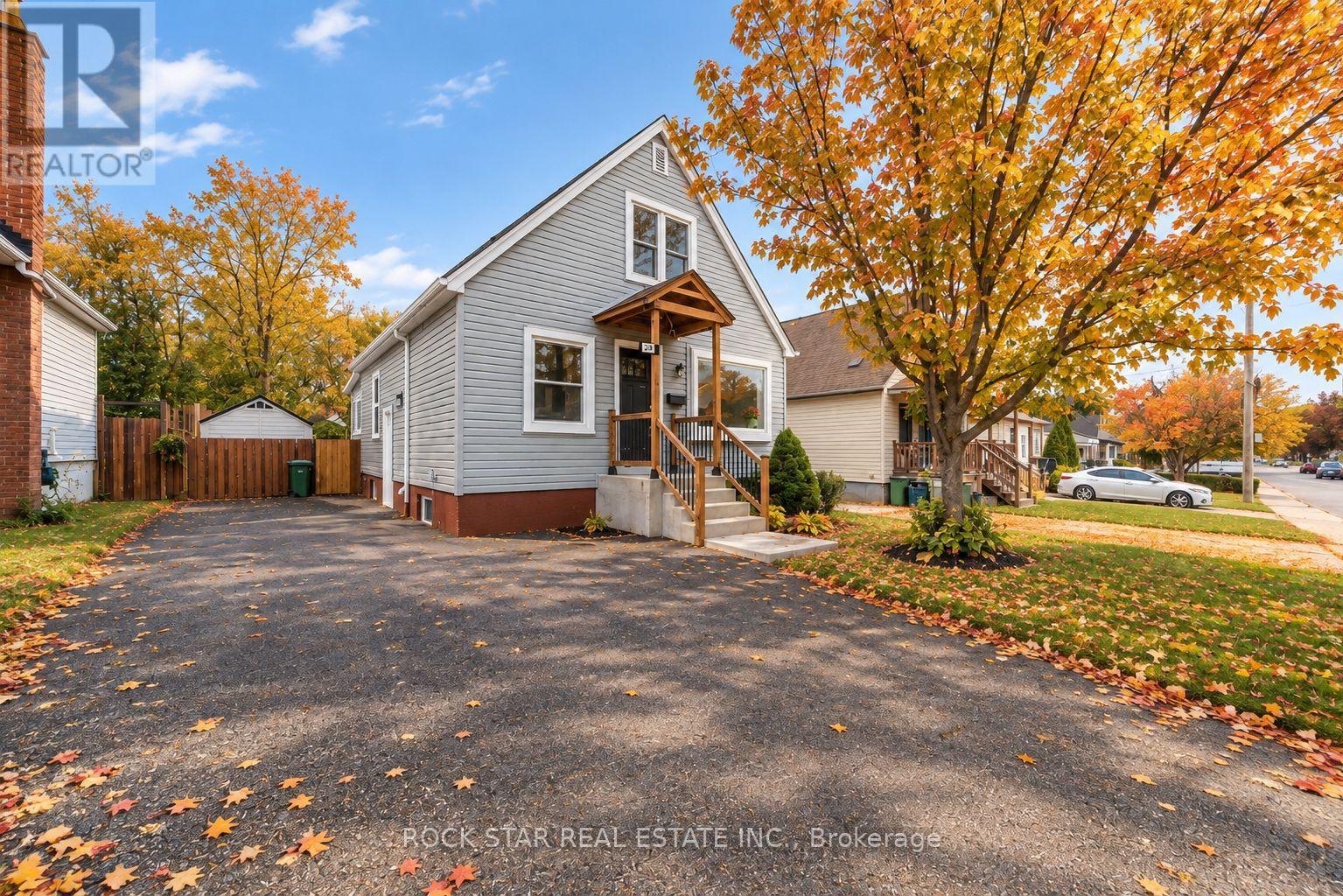 294 east 28th Street, Hamilton, ON
