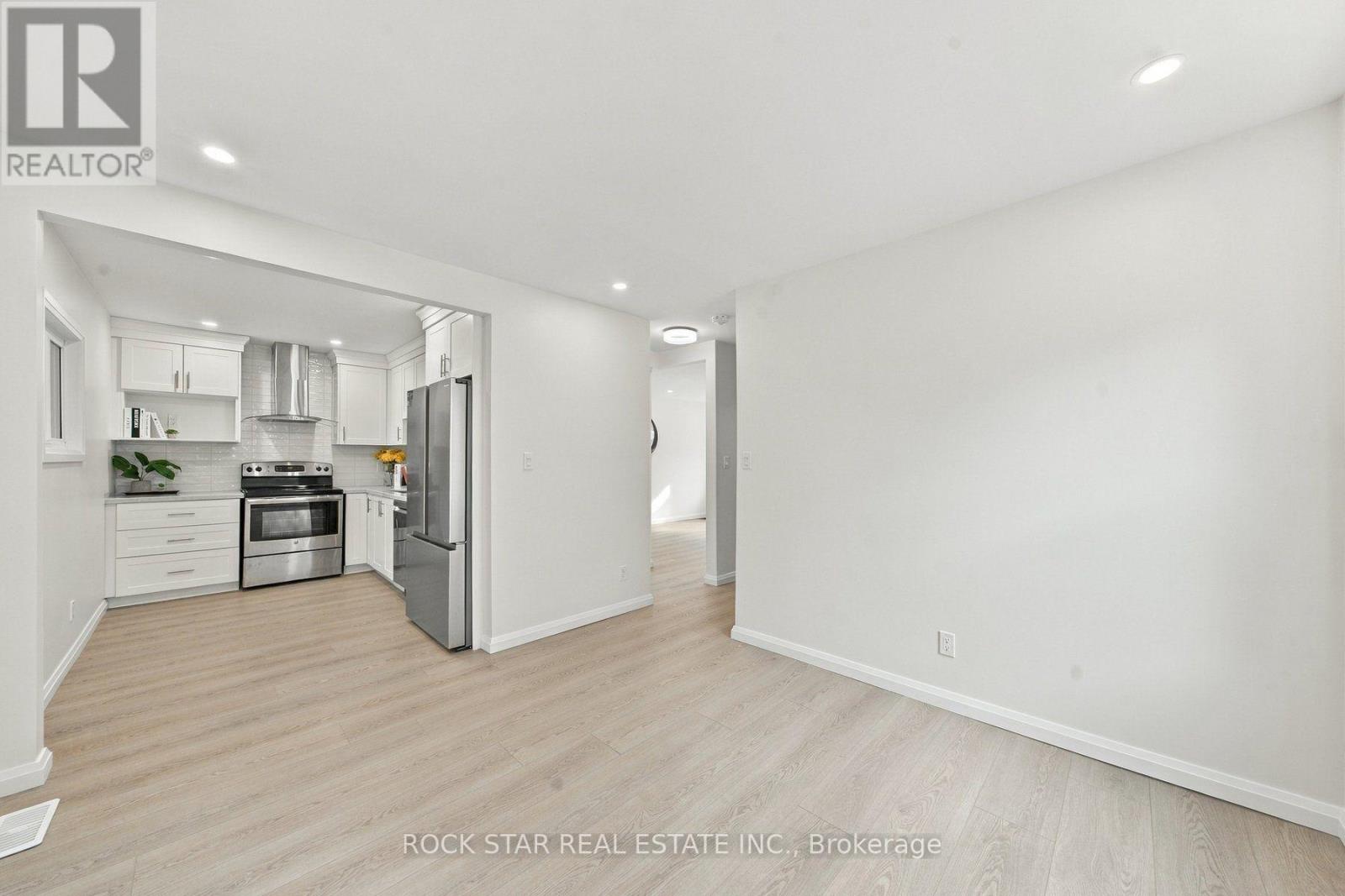 294 east 28th Street, Hamilton, ON photo 8