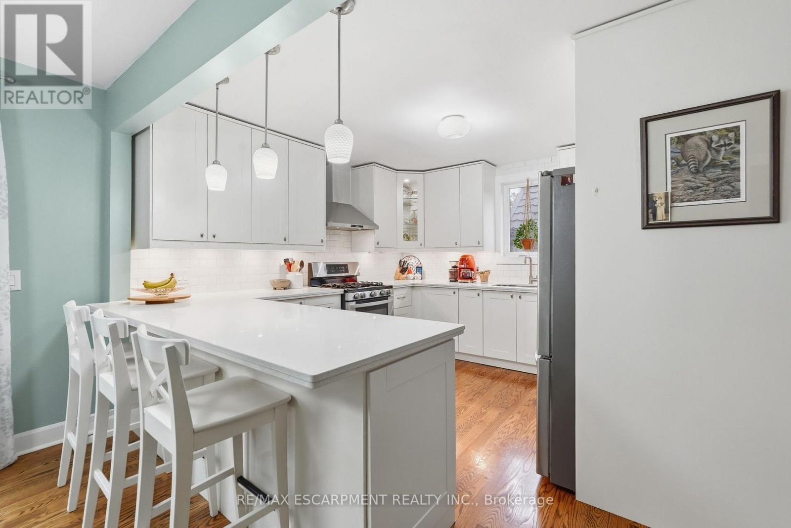 158 Tolton Avenue, Hamilton, ON photo 6
