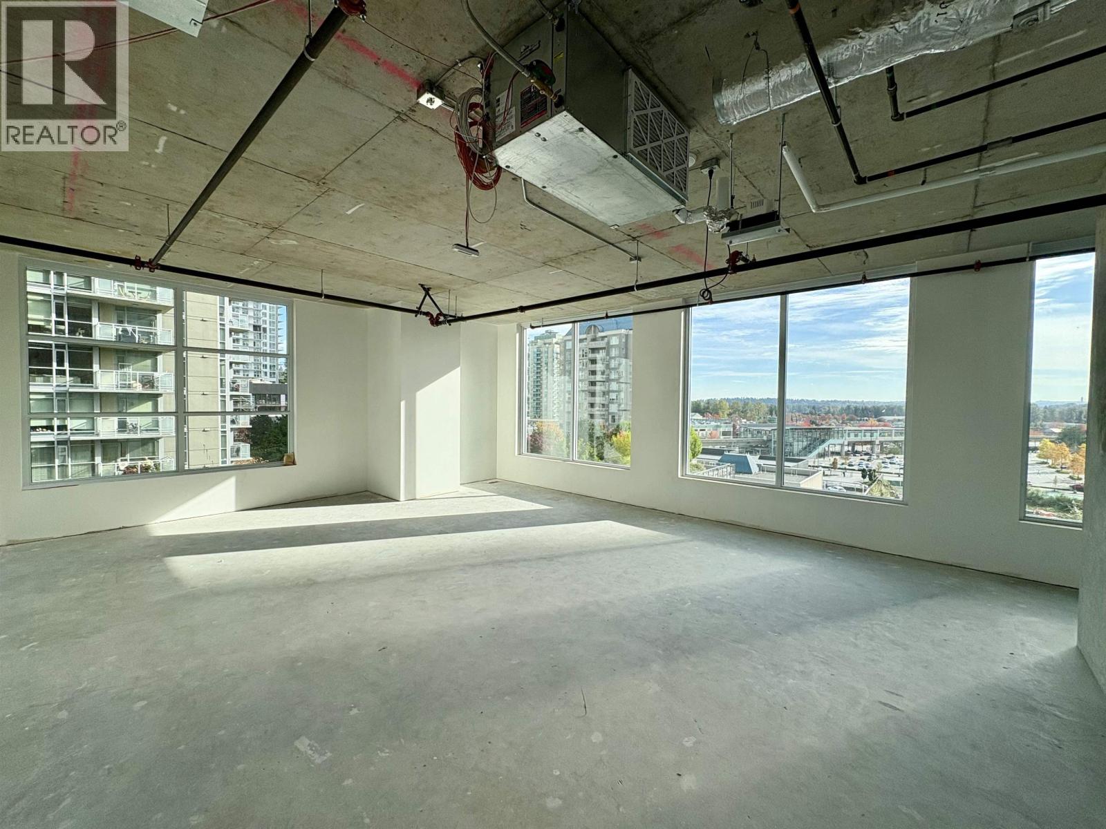 Photo of 605 2992 GLEN DRIVE 8