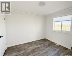 305 7th Street E, Meadow Lake, SK S9X1J1 Photo 14