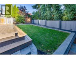 2776 Westlake Drive, Coquitlam, BC V3C5K1 Photo 12