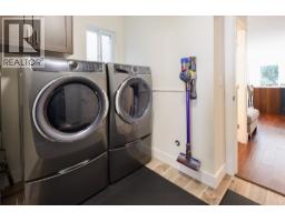 2776 Westlake Drive, Coquitlam, BC V3C5K1 Photo 14