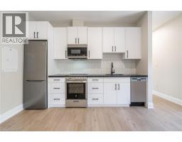 9 Munn Street Unit# A, Hamilton, ON L8V1J8 Photo 11
